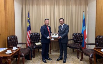 Kunjungan hormat ke atas YB Setiausaha Kerajaan Negeri Sabah di Menara Kinabalu bagi membincangkan cadangan pelaksanaan Program Jelajah “Malaysia Kita: Dari Kita Untuk Kita”